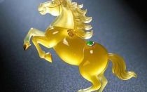 属马男士适合佩戴什么玉饰