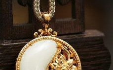 属狗男适合佩戴什么饰品，貔貅与属狗相冲吗