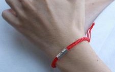 2025蛇年本命年送礼指南与佩戴禁忌