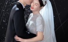 2025年4月下旬婚纱照吉日查询  4月中旬拍摄是否寒冷