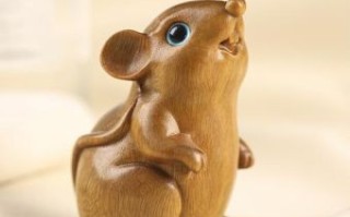 木上刻只鼠是什么生肖？首鼠两端打一个生肖