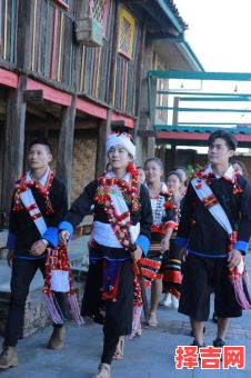 德昂族民风民俗 德昂族特色文化与风俗-第1张图片