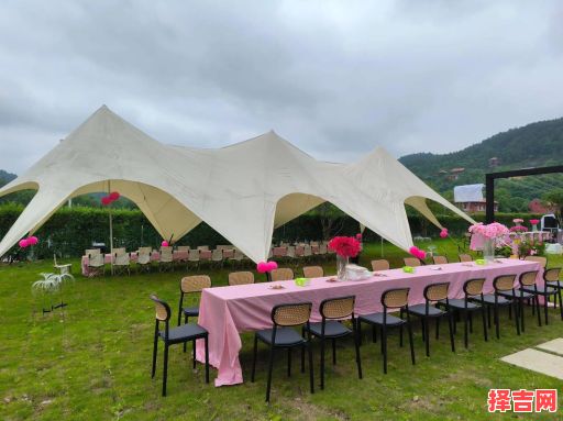 2025年12月草坪婚礼吉日 10月户外婚期优选-第1张图片