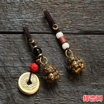 可以辟邪的物品有哪些和辟邪的首饰具体有哪些-第1张图片 可以辟邪的物品有哪些和辟邪的首饰具体有哪些-第1张图片