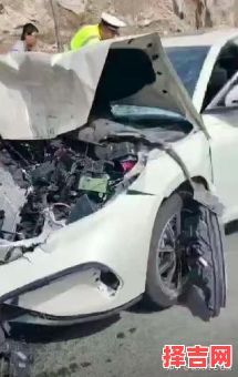 已婚女人梦见他人驾车半途车辆损毁，已婚女人梦见自己驾车慌乱-第1张图片