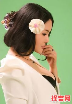 杨欣这个名字 杨欣什么名字女孩-第1张图片