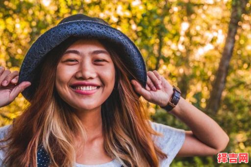 朵字取名洋气女孩名字 用朵字取女孩名字-第1张图片